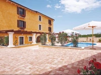 Ivetici Cr Holiday Home 
