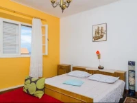 Ina Holiday Home 