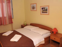 Floreus Cres Guest House