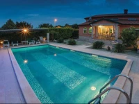 Rozac V Holiday Home 
