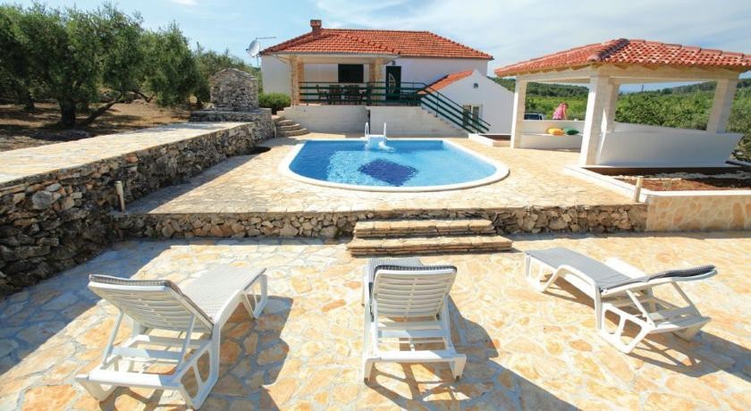 Gradina bb IV Holiday Home 