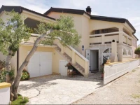 Vir 16 Holiday Home 