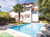 Selina IV Holiday Home 