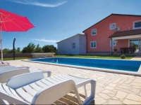 Vosteni 28 Holiday Home 