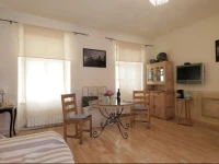 Guesthouse Lessi 
