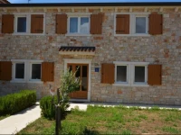 Rooms KaЕЎtel 