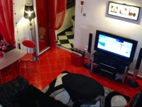 Red Duplex 
