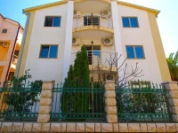 Villa Lora 