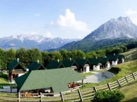 Chalets Eko Katun Е tavna 