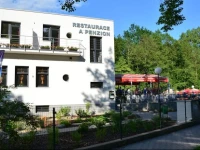 Restaurace a penzion ZdД›nГЎ Bouda 