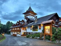 KЕ™Г­ЕѕovГЅ vrch Hotel 