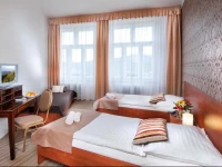 Ermi Hotel 