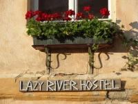Lazy River Hostel 