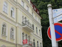 Room Tour Industry 