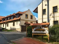 Lony Hotel 