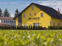 Restaurace a penzion Na Louce 