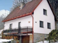 Pivon Holiday Home 