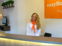 easyHotel 