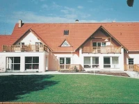 Nevid Holiday Home 