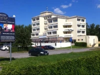 Lucia Hotel 