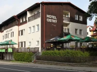 Ostry Hotel 
