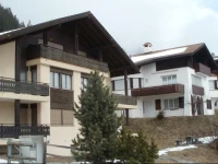 Casa Camona 2*