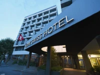 Home Swiss Hotel 
