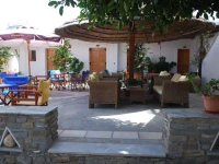 Sirocos Rooms And Studios 2*