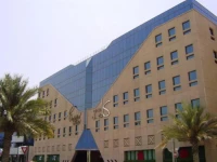 Capitol 4*