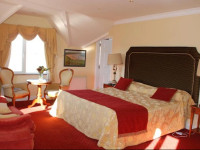 The 19th Golf Lodge