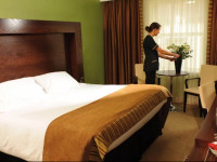 Treacys Hotel & The Waterfront Leisure Centre