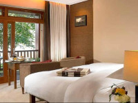 Wineport Lodge