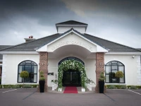 Killarney Oaks Hotel 3*