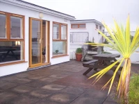 Tom Barry House 3*