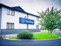 Travelodge Limerick 3*