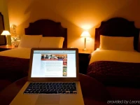 Dooleys Hotel 3*