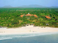 Ramada Caravela Beach Resort 