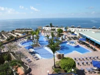 Hotel Puerto Azul Amadores 3*