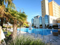 Zanhotel Centergross