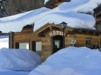 Hotel Les Granges 3*