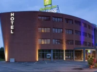 Holiday Inn Express Parma 3*