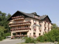 St Hubert 3*