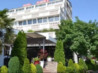 Hotel Super 8 3*
