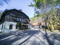 Hotel Opera 3*