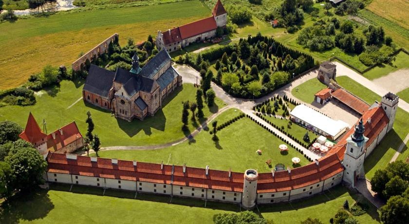 Hotel Podklasztorze