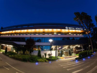 Metropolis Hotel