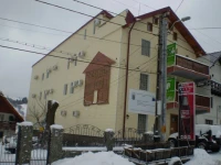 Pension House with Ponies 4*