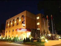 Hotel Royal Plaza 3*