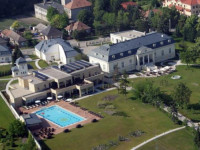 Amade Chateau