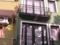 Emin Apart Pension